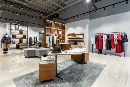 LIVIANA CONTI Київ Ocean Plaza 12
