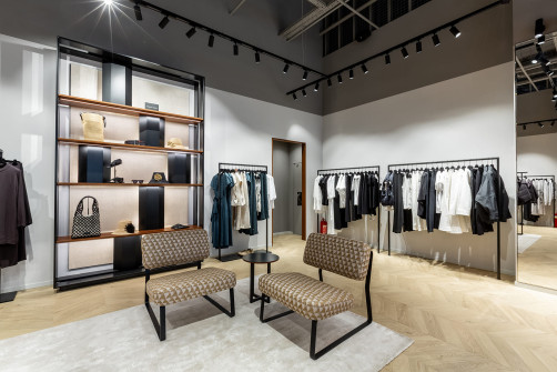 LIVIANA CONTI Київ Ocean Plaza 14