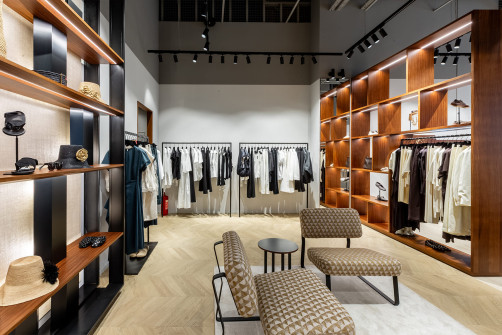LIVIANA CONTI Київ Ocean Plaza 15