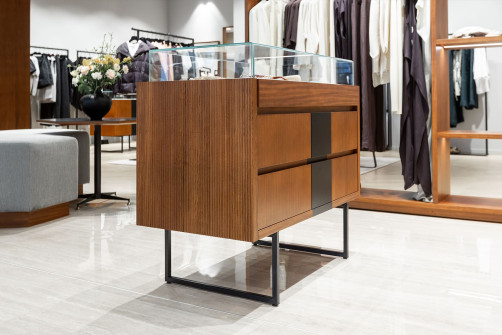 LIVIANA CONTI Київ Ocean Plaza 20