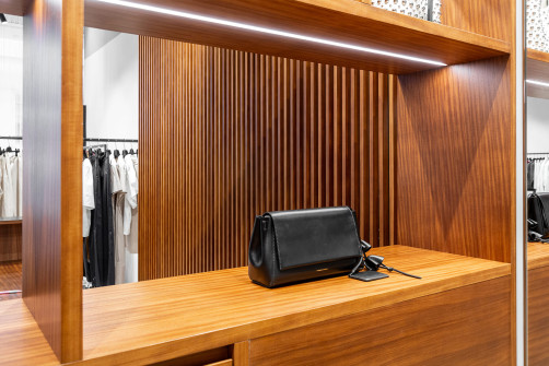 LIVIANA CONTI Київ Ocean Plaza 40
